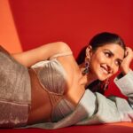 Pranutan Bahl Instagram - pretty girls chill like this, this 🤭☺️💛