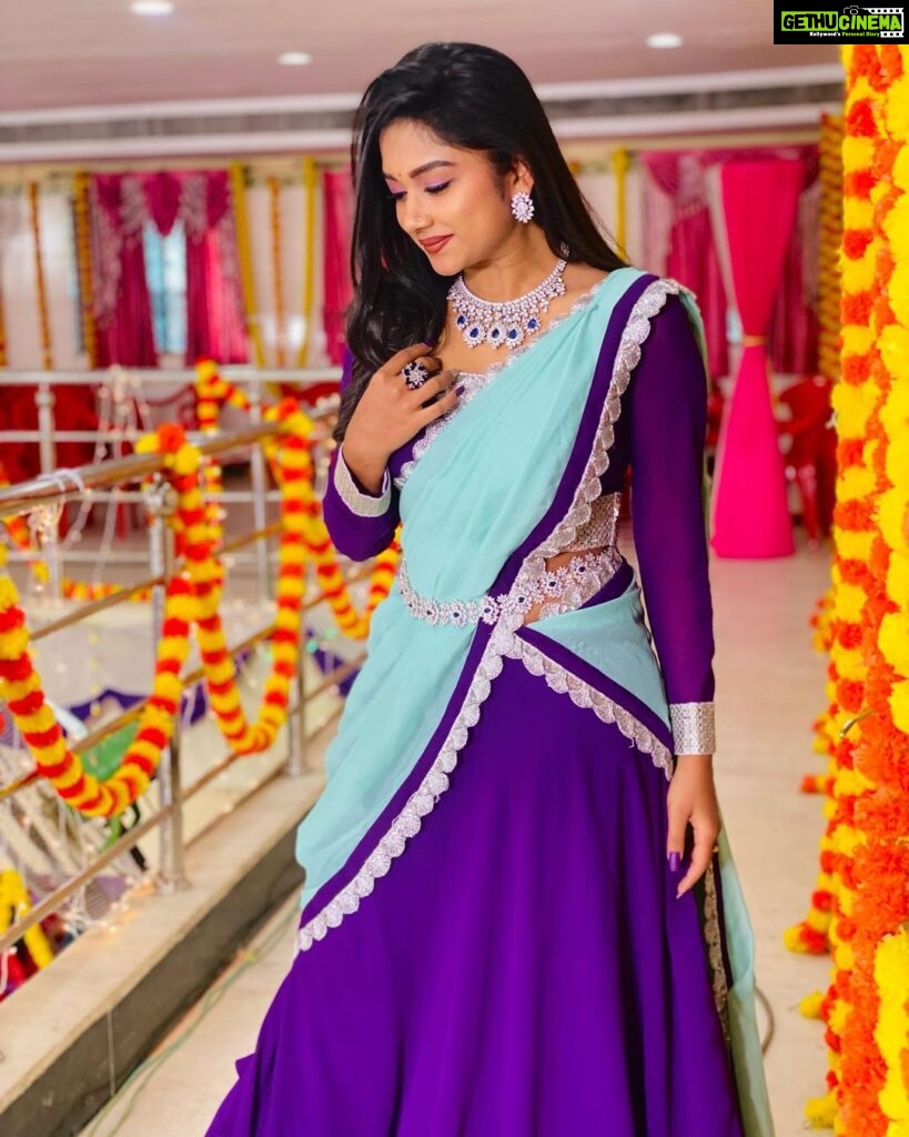 Preethi Sharma Instagram - Throw 🔙 Lovely customised dress designed by @__ru_hii_ 🥰 Beautiful jewellery from @new_ideas_fashions 🥰 Chennai, India
