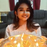 Preethi Sharma Instagram – May the Festival of Lights bring success and brighten up your future endeavours 🪔….
Wishing you and your family a happy and prosperous DIWALI 🪔 

#preelovesyou☮️ #familycelebration