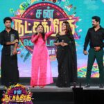 Preethi Sharma Instagram - The Energetic Team “Malar” On Stage 😍! Stills from Sun Natchathira Kondattam - Vellore #SunTV #SNKVellore #MalarOnSunTV #SunDigital