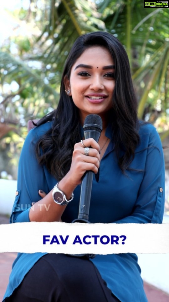Preethi Sharma Instagram - Who’s Our Malar’s Favourite Hero? Watch this reel to know the answer. "மலர்" புத்தம் புதிய மெகாத்தொடர் பிப்ரவரி 27 முதல் (திங்கள்-சனி) பிற்பகல் 3 மணிக்கு! #SunTV #Malar #MalarOnSunTV #SunDigital #PreethiSharma