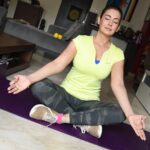 Preeti Jhangiani Instagram - Best way to start the week #meditate #meditation #meditatedaily #relax #metime captured by @sabadphotovideo camera @nikonindiaofficial #nikonz7 #nikonphotography #nikon
