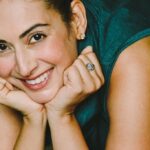 Preeti Jhangiani Instagram - I know not all that may be coming, but be it what it will , i’ll go to it laughing ! Photo: @sabadphotovideo camera: @nikonindiaofficial #nikonz7 #nikonphotography #laugh #laughteristhebestmedicine #keeplaughing #causeitssaturday #saturday #saturdayvibes #saturdaysmiles