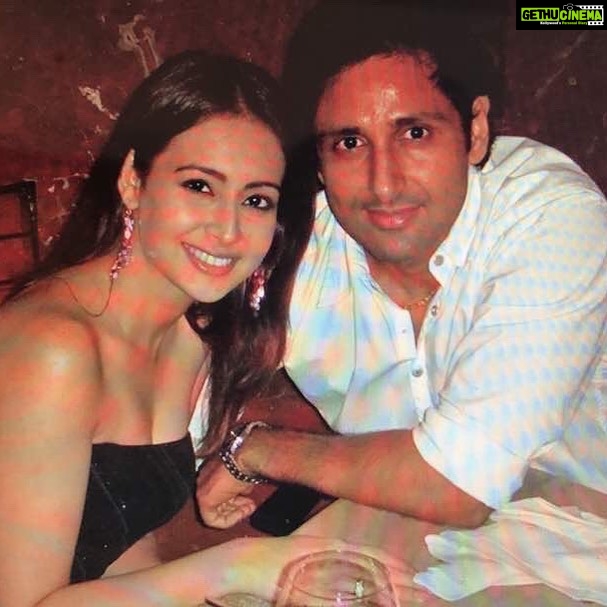 Preeti Jhangiani Instagram - Young love #throwback