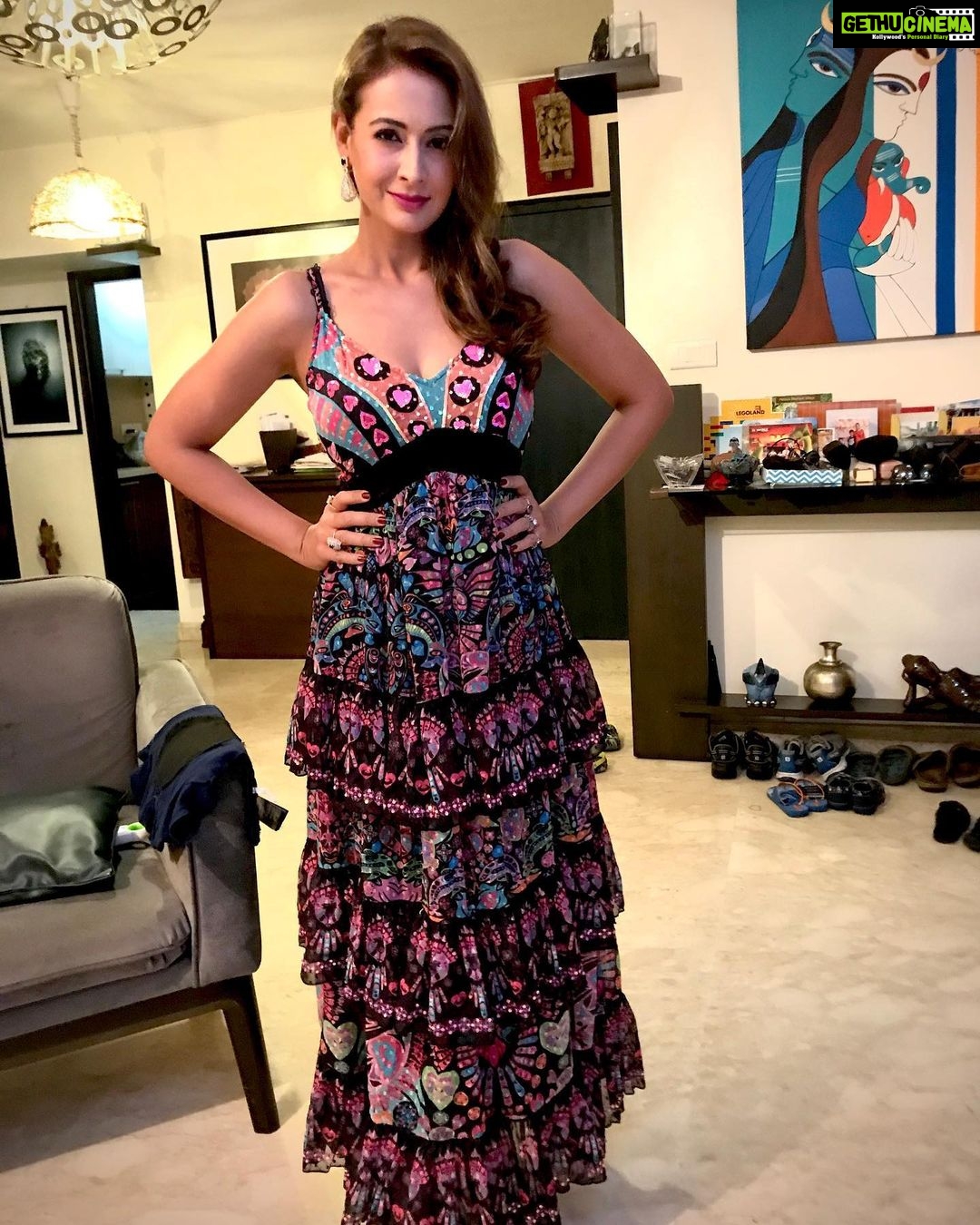 Preeti Jhangiani Instagram - Let the madness begin! Ready for the night of revelry #aboutlastnight Wearing @manisharorafashion