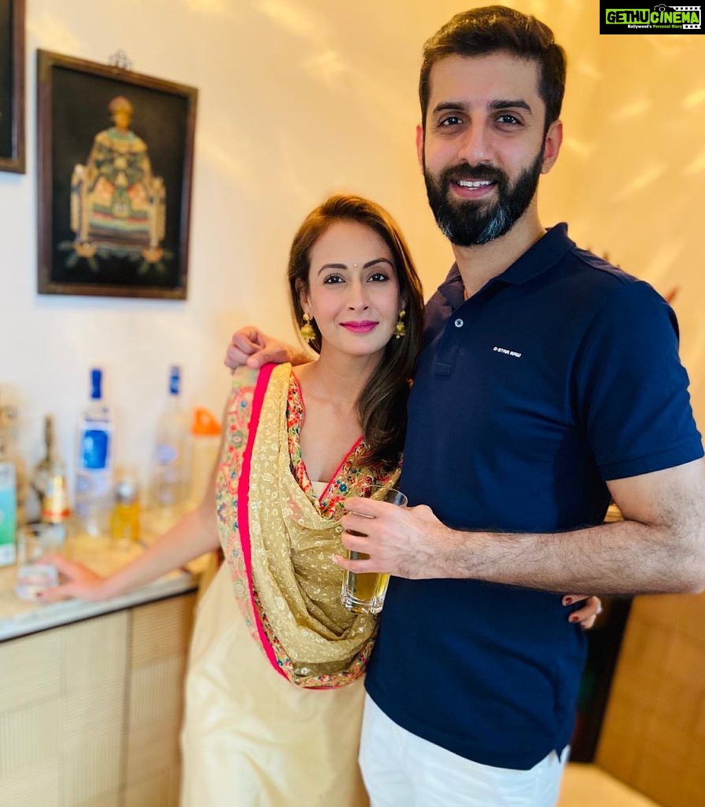 Preeti Jhangiani Instagram - His turn next! @puneetthadani may your #marriedlife be full of happiness , fun and excitement ❤️ #brother #shaadi #shaaditime #letthefestivitiesbegin
