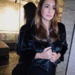 Preeti Jhangiani Instagram - It’s #Monday , Get a new perspective , whatever obstacle you’re facing, it’s not permanent #mondaymotivation Camera Courtesy: @nikonindiaofficial @yusufk1207 #nikon #NikonZ7 #nikonphotography #fauxfur #fauxfurjacket
