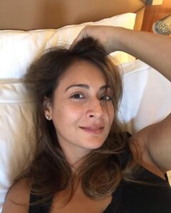 Preeti Jhangiani Instagram - Things to do this #sunday #sundayinbed
