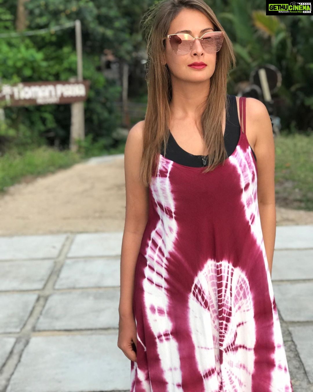 Preeti Jhangiani Instagram - Be yourself #wednesdaywisdom Tioman Island