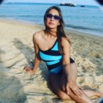Preeti Jhangiani Instagram - Through the #lookingglass #saturdayvibes #saturday #lovetheweekend Tioman Island
