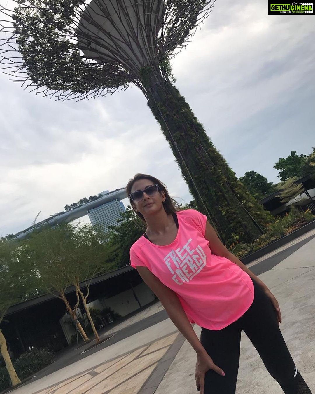 Preeti Jhangiani Instagram - Holiday blues #singapore @visit_singapore