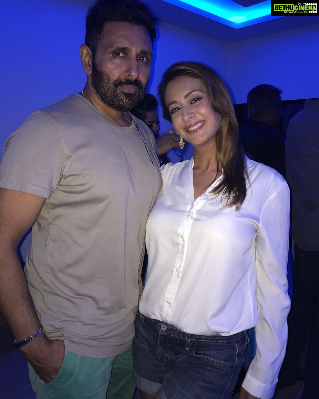 Preeti Jhangiani Instagram - Happy birthday to my oldest and dearest friend @poonamdamania ❤️ What a crazy party it was ! Here’s to many many more 🥂