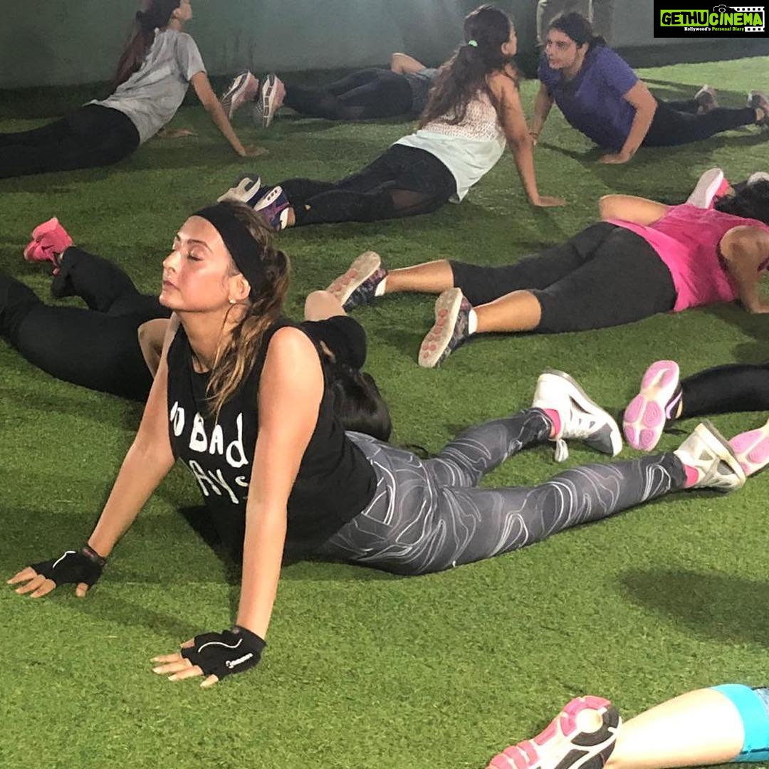 Preeti Jhangiani Instagram - The best and most important part of your #workout! Enjoying my #stretch after an intense class of @sculptx_by_rahul_pardasany @resetlifeindia Watch my journey on the @fitnessindiashow and the #sonylivapp RESET