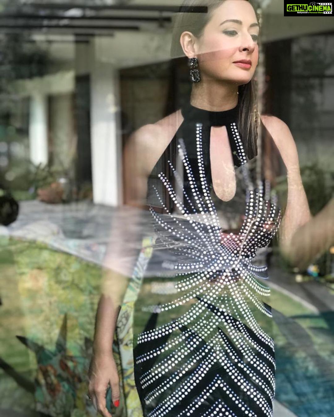 Preeti Jhangiani Instagram - #reflect #imagine #dream
