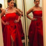Preeti Jhangiani Instagram - When you’re feeling #blue.... wear #red! For the #itaawards2018 #itaawards #ita2018 wearing a fabulous #custommade #custom gown by @namisutra styled by Nami M of #namisutra #namisutralabel #handcuffs #handcuffsinhighfashion . Baubles by my favourite @satyanifinejewels @shravansatyani1 #kabirsatyani