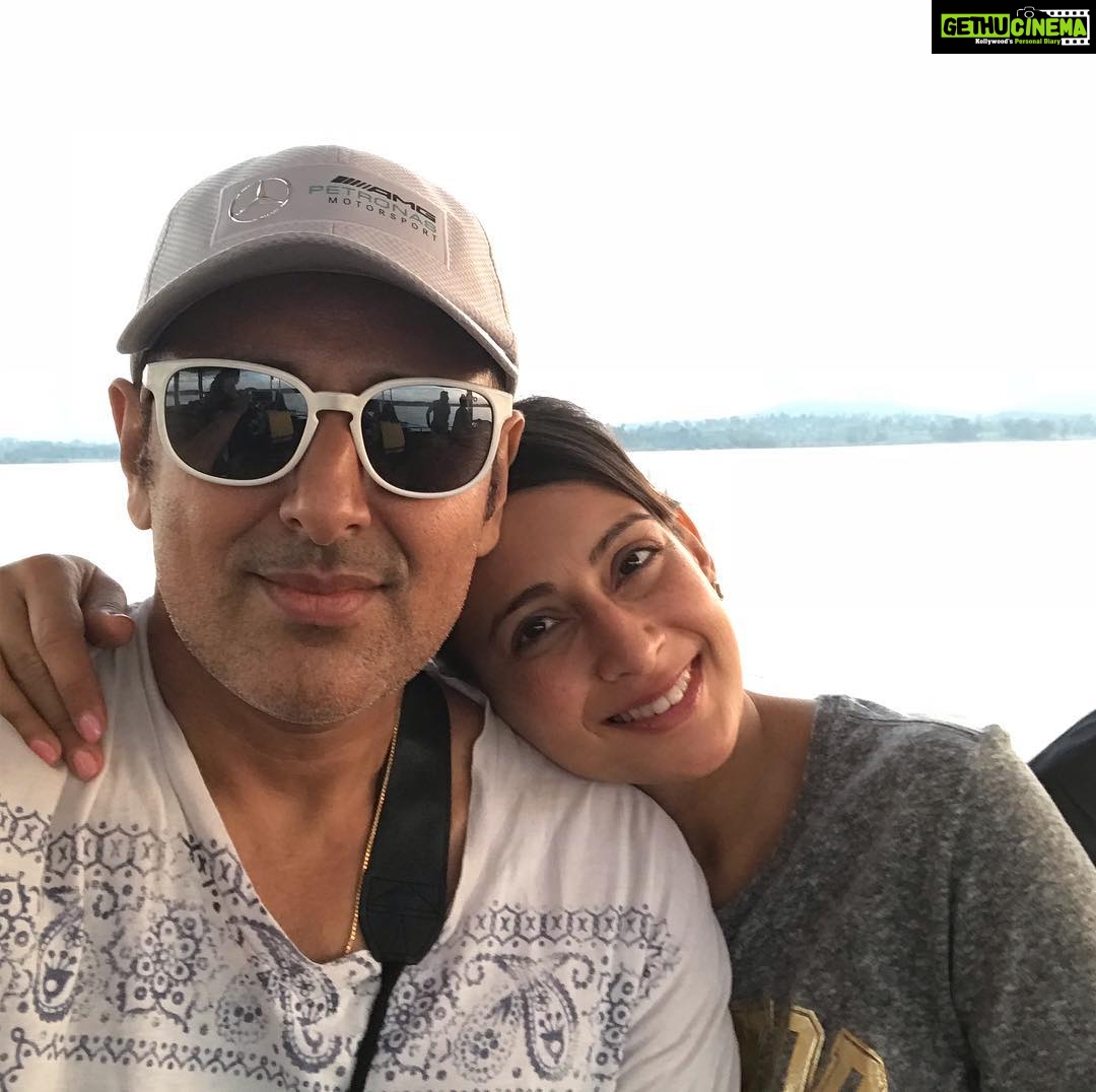Preeti Jhangiani Instagram - Getaways like these #kabini #kabiniriver #boat #magical @dabasparvin