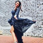Preeti Jhangiani Instagram - On my way to judge the #grandfinale of #dancingsuperstar #jalwa #2018 #damoh #finalists hope you’re ready to show me some of your best moves 💃🏻