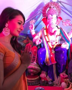 Preeti Jhangiani Instagram - With the amazing 20 foot #ganesha statue at #atlanta #georgia Thank you to all the organisers for this beautiful #darshan #ganpatibappamorya_