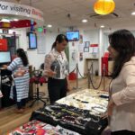 Preeti Jhangiani Instagram - Inaugurating the Helping Hand Mela at the @hsbc #hsbc #bandra branch ... Great initiative by Hsbc! All the proceeds from today go towards the #ngo #creativehandicrafts HSBC