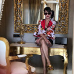 Preeti Jhangiani Instagram - Mirror mirror on the wall...Don’t care what you have to say #loveyourself #turkey #türkiye #bodrum #golden #mirror #royal Jacket by @kehiaofficial Rings by @isharya styled by @gentleman_gaga be Premium Bodrum