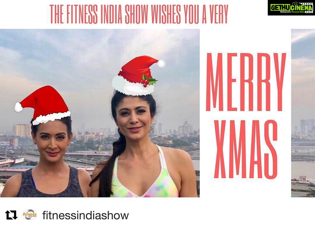 Preeti Jhangiani Instagram - #Repost @fitnessindiashow (@get_repost) ・・・ @styloholics @jhangianipreeti & all of us wish you a very #merrychristmas ! Teaser of ‘Yoga with Pooja Batra’ releases tmw! Shot on location in @resetlifeindia #yoga #yogainspiration #yogaeverydamnday #yogalover