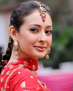 Preeti Jhangiani Instagram - Elegance is the only beauty that never fades - #audreyhepburn #bride #elegance #actress #actresslife