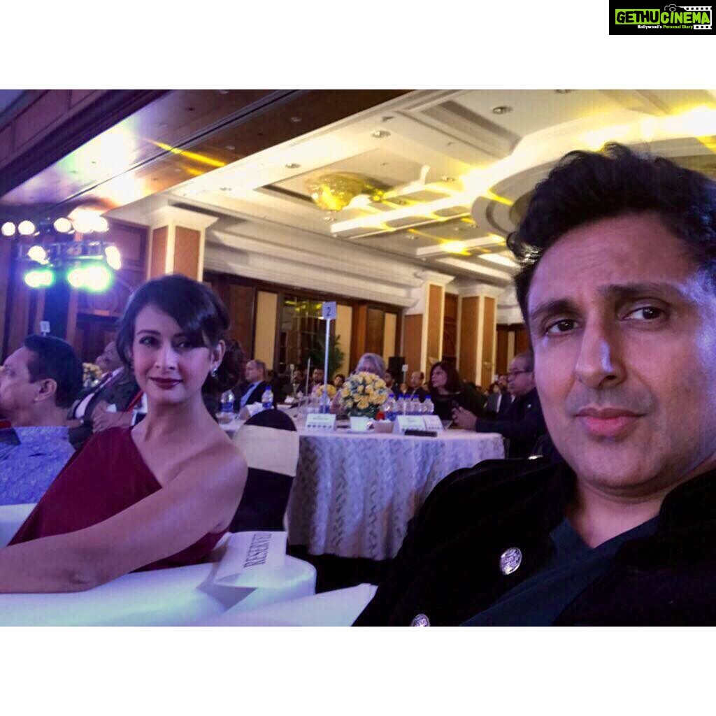 Preeti Jhangiani Instagram - Thereās Always time for a quick selfieš