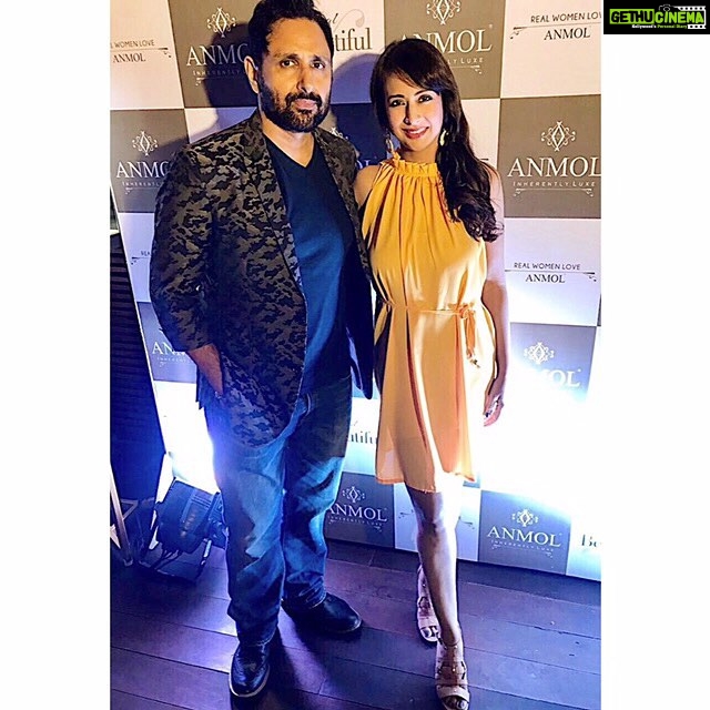 Preeti Jhangiani Instagram - #aboutlastnight #congratulations #anmoljewellers