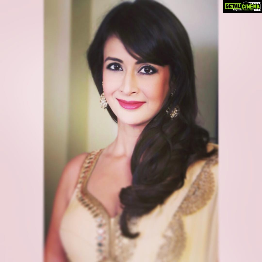 Preeti Jhangiani Instagram - When you're happy and it shows :) #happyface #zen #peaceful