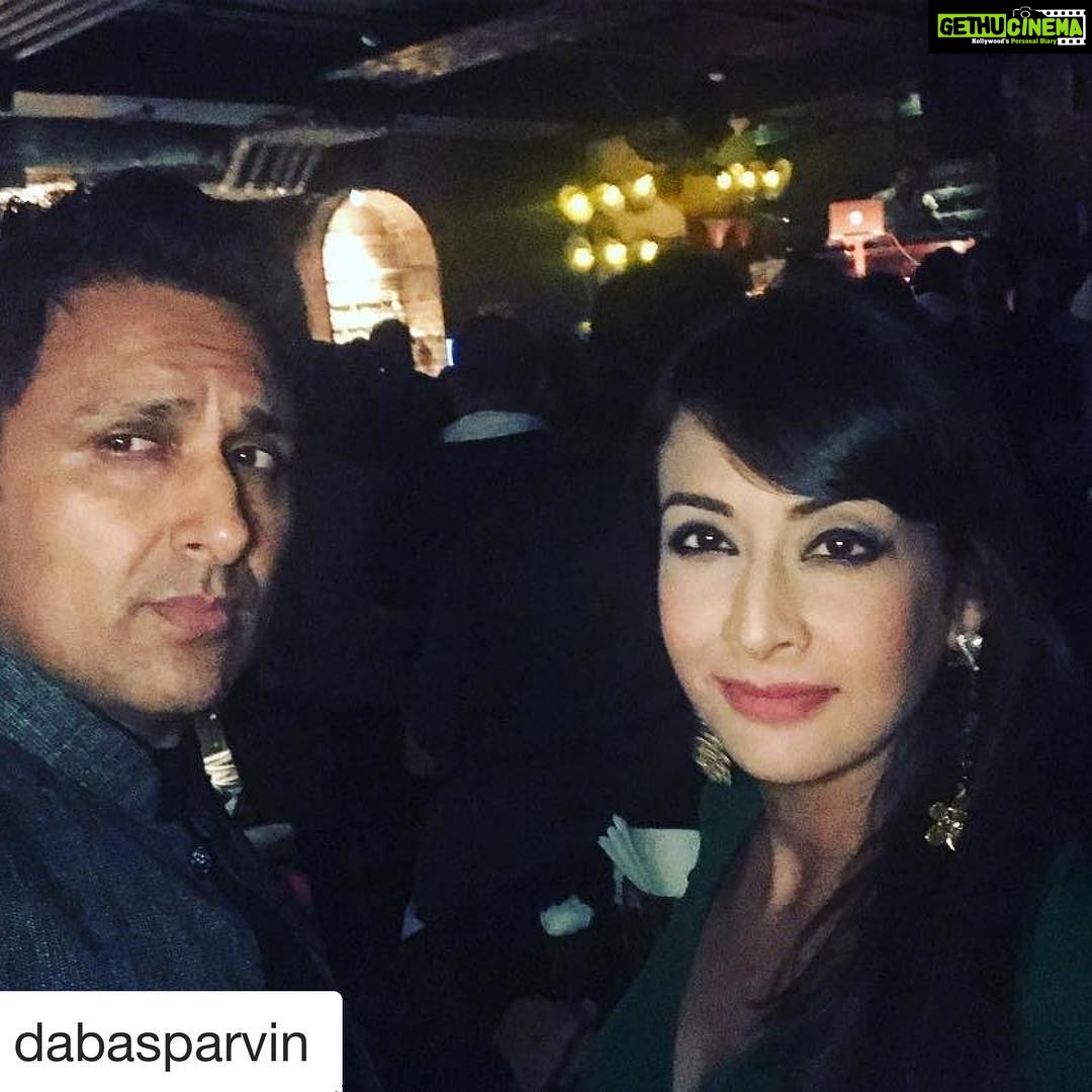 Preeti Jhangiani Instagram - #Repost @dabasparvin (@get_repost) ・・・ After the #InduSarkar @indusarkarmovie premiere headed over to @ektaravikapoor bash to celebrate the success of her superb film #lipstickundermyburkha #lipstickundermyburkha💄