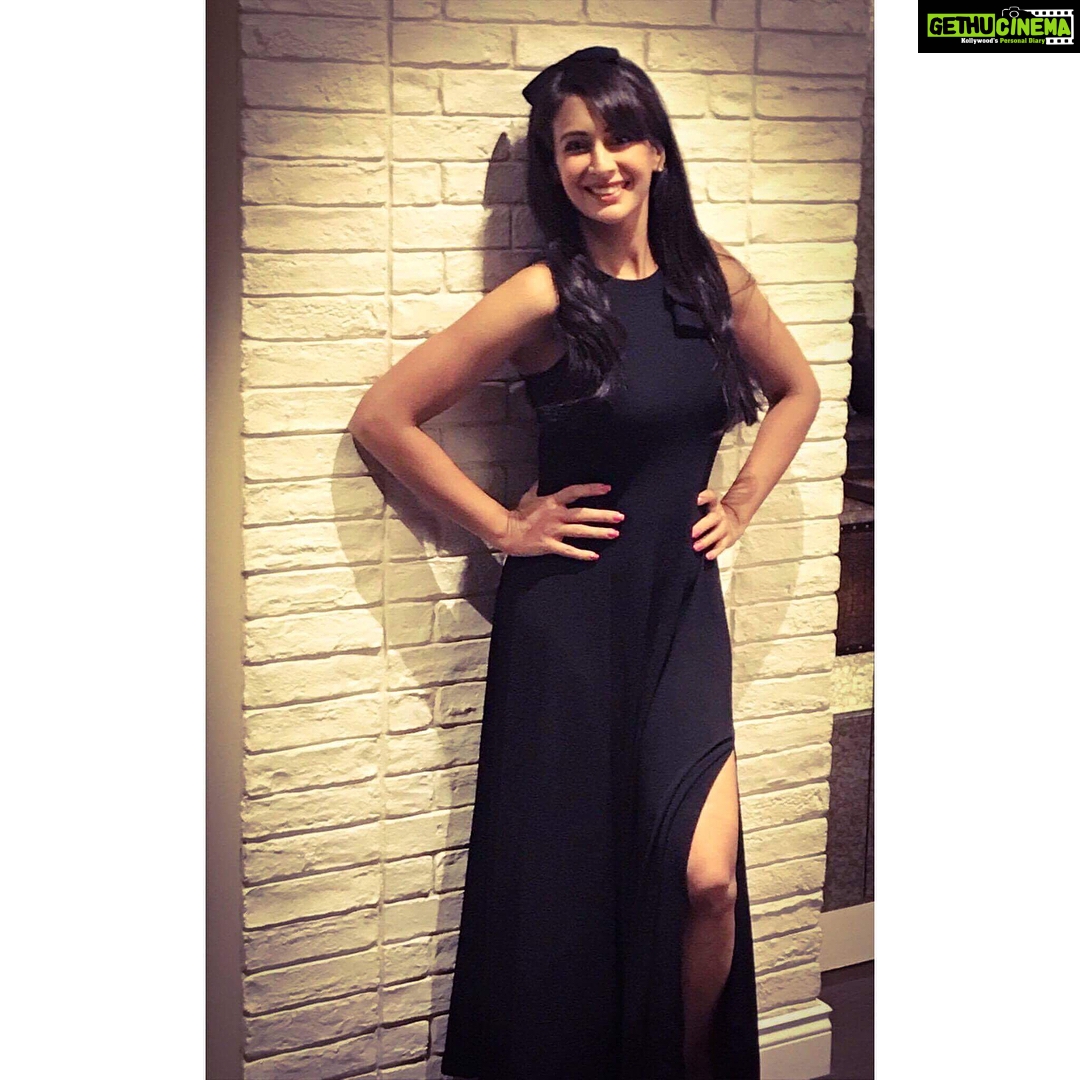 Preeti Jhangiani Instagram - Ready for the day ! In the Happy Bows collection from House of Aara on www.bookdlook.com . Follow them on @bookdlook.measuredperfection