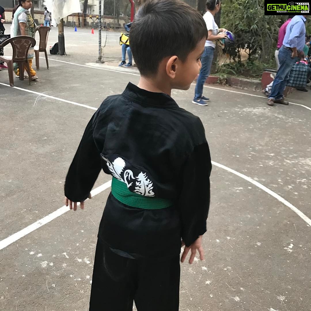 Preeti Jhangiani Instagram - Received his green belt today! #JaiveerDabas #proudmama #karatekid