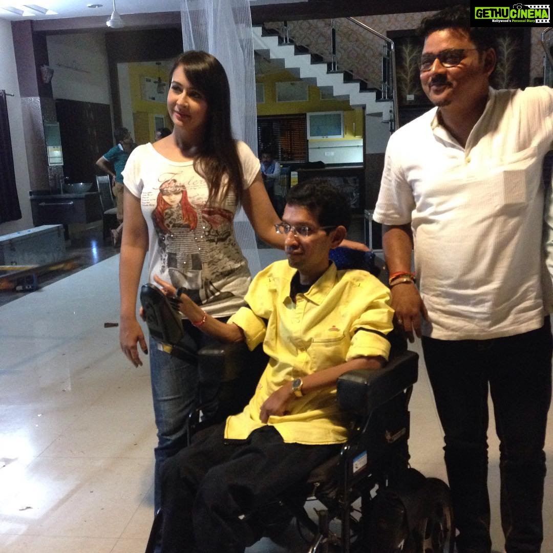 Preeti Jhangiani Instagram - Pleasure meeting the inspirational @JBiswal@preetijhangiani @avinnashnanda#desire