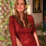 Preeti Jhangiani Instagram - Feeling red.. Jewels : @mahesh_notandass