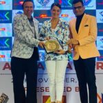 Preeti Jhangiani Instagram - Thank you to the India America cultural promotion for this honour for @propanjaleague for a successful association with @willow_tv_official in the states