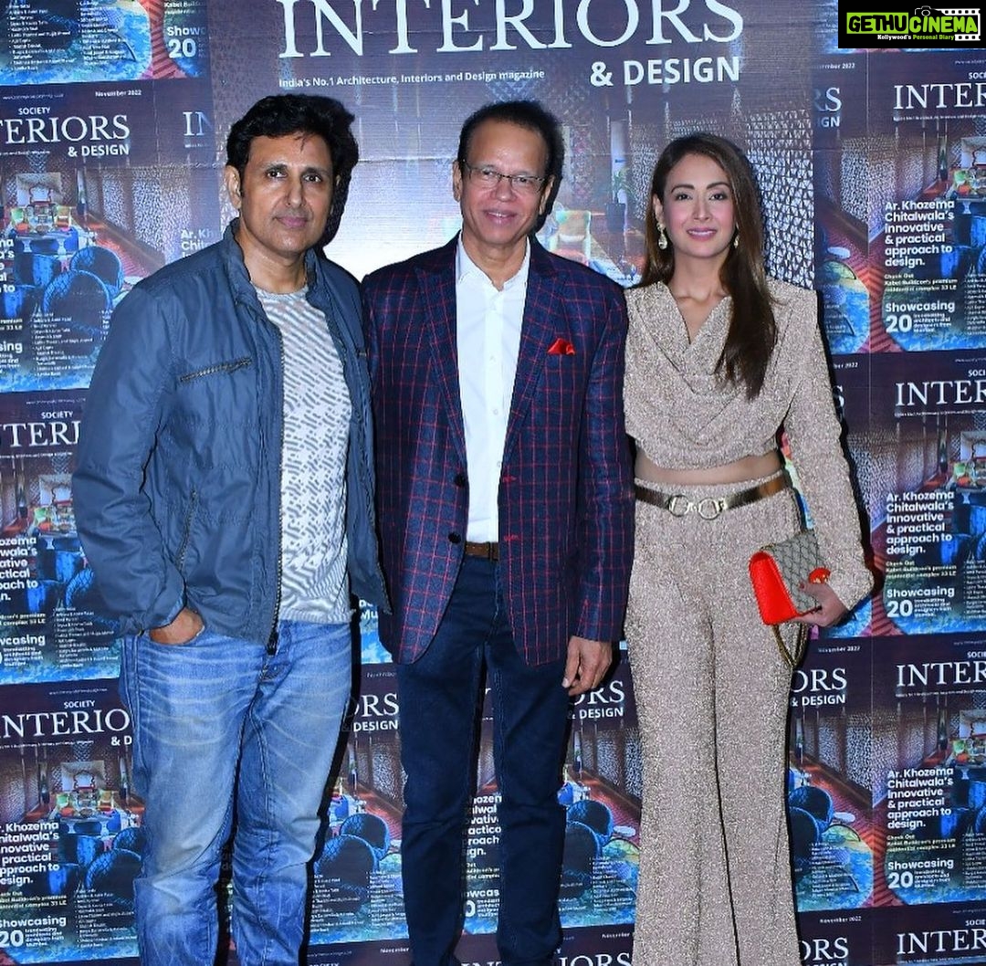 Preeti Jhangiani Instagram - It was a pleasure unveiling the November 2022 issue of the @societyinteriorsdesign magazine with @dabasparvin and Shri Nari Hira .