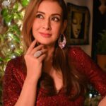 Preeti Jhangiani Instagram - Feeling red.. Jewels : @mahesh_notandass