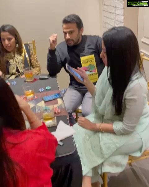 Preeti Jhangiani Instagram - The Diwali party to beat all parties !! Hardly woken up … Thank you @maddampresident and @mehta_naren for the fun , festive, delicious night!