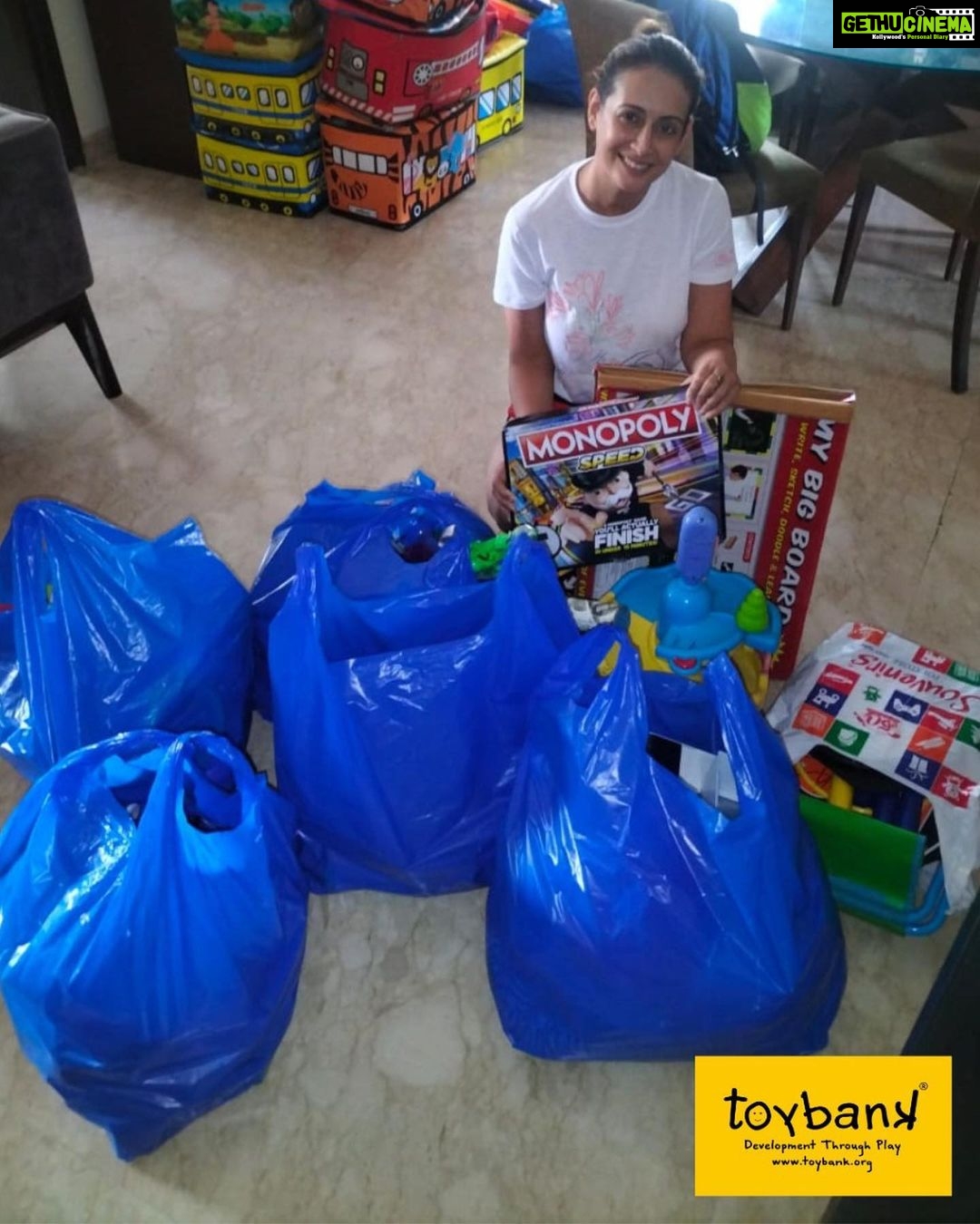 Preeti Jhangiani Instagram - Please donate unused toys to @toybank_india . They’re a wonderful organisation and will come and pick up the toys from where you are! This Diwali let’s all spread some cheer and being a smile on a a little child’s face 🙏 This is not a paid post.