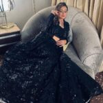 Preeti Jhangiani Instagram - A girl should be two things : Who and What she wants - Coco Chanel @anupamafashiondesigner @azizajendi
