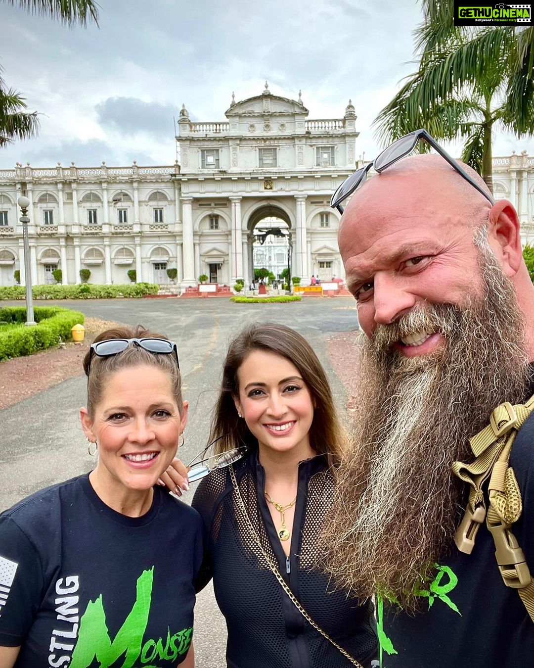 Preeti Jhangiani Instagram - Fantastic day out, just a day before the @propanjaleague ranking tournament exploring the magnificent Jai Vilas Palace @gwaliorpalace with the amazing @monstermichaeltodd and his beautiful wife Rebecca @mrsmonstertodd , @asian_armwrestling_federation President Mr.Jeenbek and @world_armwrestling_federation_ Master referee Mr. Sergey Sokolov @sosrefere So proud of our country’s rich culture and heritage 🇮🇳 Gwalior