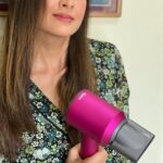 Preeti Jhangiani Instagram - The biggest problem I ever had was flyaways! The new Dyson Supersonic hairdryer is JUST the product for that! The Dyson Supersonic™ hair dryer is engineered to protect hair from extreme heat damage, with fast drying and controlled styling to help increase smoothness by 75%, increase shine by up to 132%, and decrease frizz and flyaways by up to 61%.! Absolutely love it! @dyson_india @dysonhair @dyson @anagha289 #dyson #dysonsupersonic #dysonhair #dysonindia