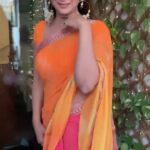 Preeti Jhangiani Instagram - Just cause I love this song #sari #sarilove