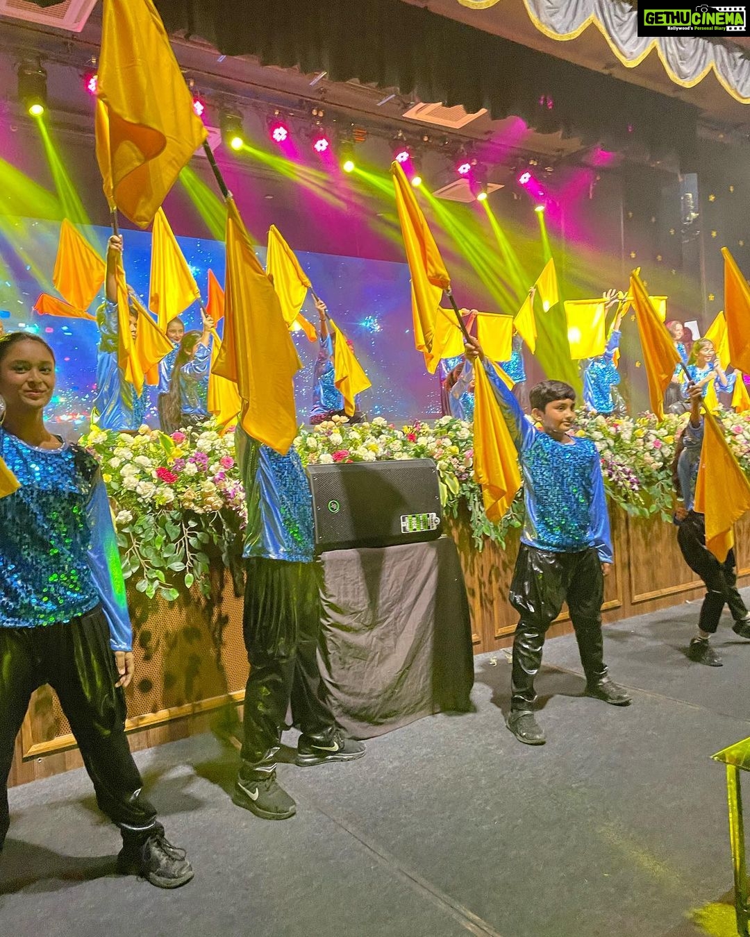 Preeti Jhangiani Instagram - Many congratulations to @sujay.jairaj ,@minalthacker and the entire Jairaj and Gundecha families at the inaugural event of the absolutely world class Methibai Devraj Gundecha’s Chatrabhuj Narsee School @amanorapune @chatrabhuj.narsee.school #fromknowledgetolife @dabasparvin