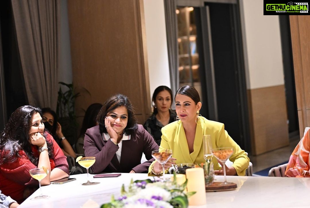 Preeti Jhangiani Instagram - What a fantastic evening with @aabhabakaya and the awesome ladies of @ladieswlead at the Titan’s only soirée @lodha_luxury , where we discussed challenges and experiences as women leaders in sport alongside the fantastic @vitadani7 and our @propanjaleague champ @thearmwrestlergirl Thank you @thearmwrestlergirl for the fun Panja challenge at the end ! #ladieswholead #womenpower #womenempoweringwomen #armwrestling #armwrestlingleague #propanjaleague #preetijhangiani #sport #womeninsport #womeninsports Lodha Ciel