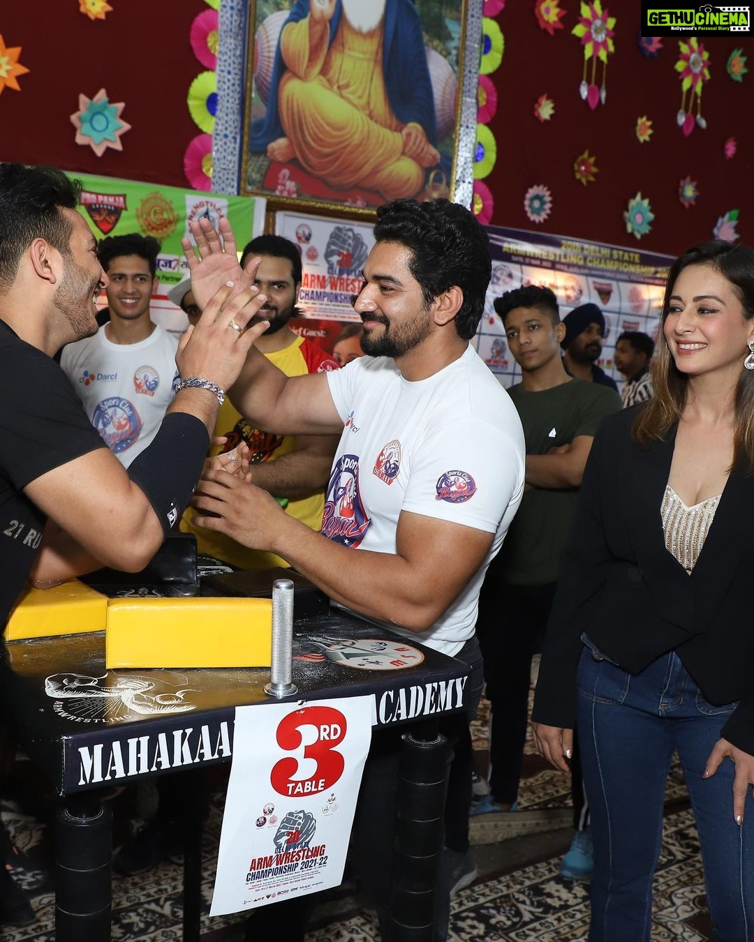 Preeti Jhangiani Instagram - What an amazing atmosphere ! Had a fantastic time @delhiarmwrestling 20th state championship! Congratulations to the entire team and @laxman_singh_bhandari for their amazing effort and for all their years promoting the sport! Congrats to all the winners! @propanjaleague @dabasparvin Outfit : @reemaanandlabel