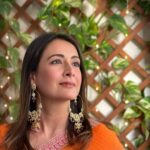 Preeti Jhangiani Instagram – Happiness is an inside job 

Thank you Maryam Khan @zevar.foryouforever for these customised Chandbalis

#earrings #indianwear #chandbaliyan