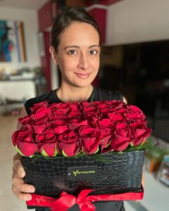 Preeti Jhangiani Instagram - 6am surprise❤️❤️❤️ @dabasparvin