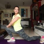 Preeti Jhangiani Instagram - Mantra for 2022: Stretching Over Stressing 🙆‍♀️ Want to avoid injury? Stretching is the answer. It is the most important thing to remember to do before and after a workout.💪 #preetijhangiani #fitnessqueen ——— #stretching #stretchingexercises #stretches #stretchingtips #stretchingtime #stretchingroutine #stretchingout #stretchingisimportant #stretchingeveryday #preworkoutfuel #preworkoutstretch #stretchitout #stretchingmotivation #fitnessindia #fitnessindiashow