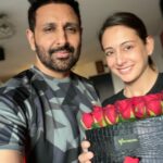 Preeti Jhangiani Instagram - 6am surprise❤️❤️❤️ @dabasparvin